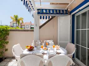 Ferienhaus am Yachthafen | Marina Port in Pasito Blanco | Balkon + Terrasse