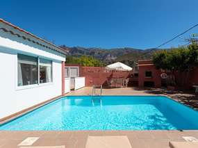 Ferienhaus mit Privatpool im Wandergebiet San Bartolomé de Tirajana